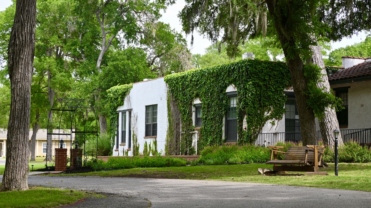 The Lodge at Leon Springs Assisted Living near San Antonio, Boerne, and the Texas Hill Country